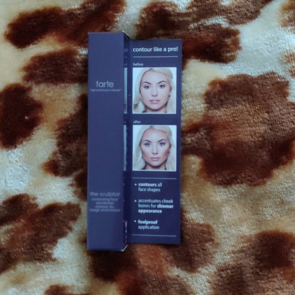 NEW TARTE THE SCULPTER - Picture 1 of 3